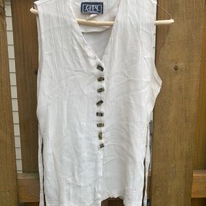 Women's Cream Sleeveless Top